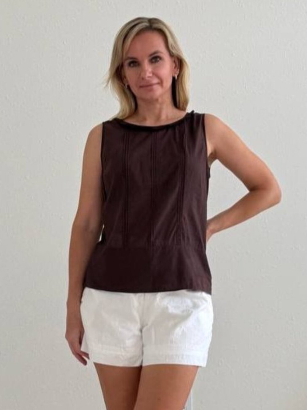 Banana Republic Brown Cotton Pintuck Sleeveless Button Back Top Size 8